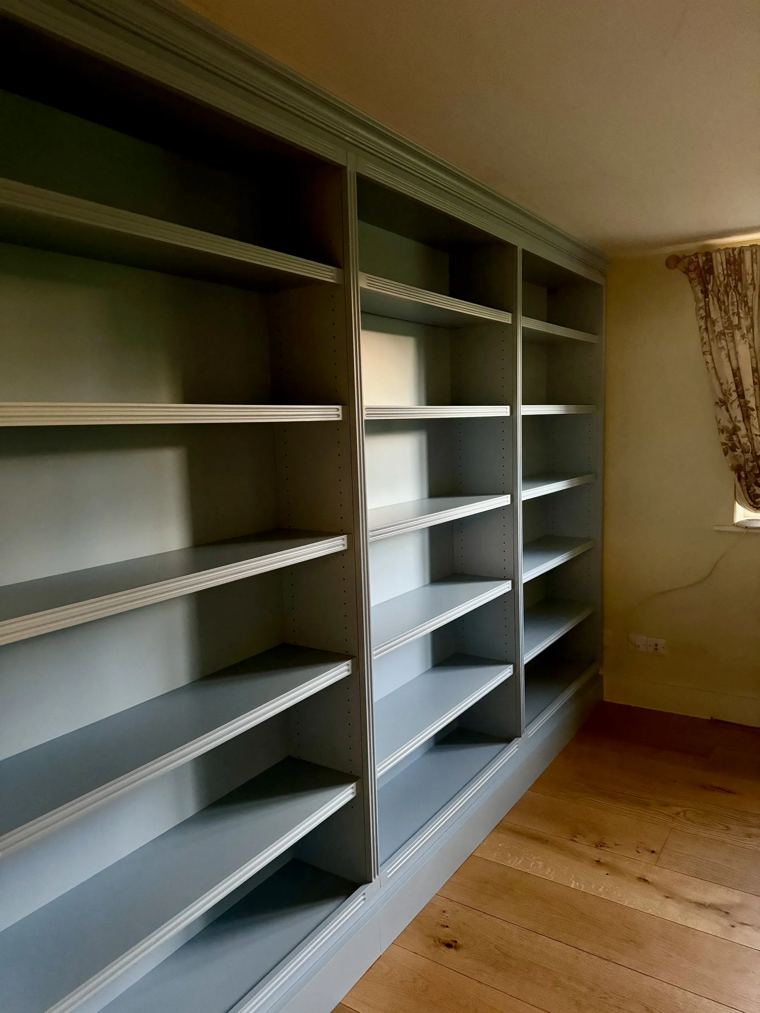Fitted Bookcase, Seagull Bespoke Interiors