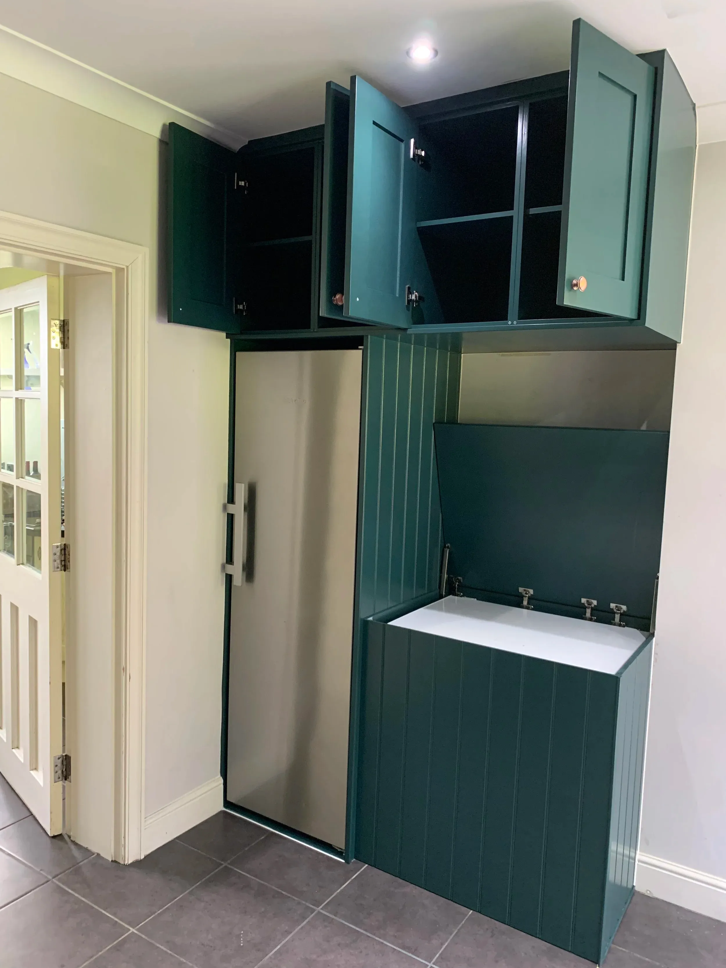Bootroom bench and appliance cabinets, Seagull Bespoke Interiors