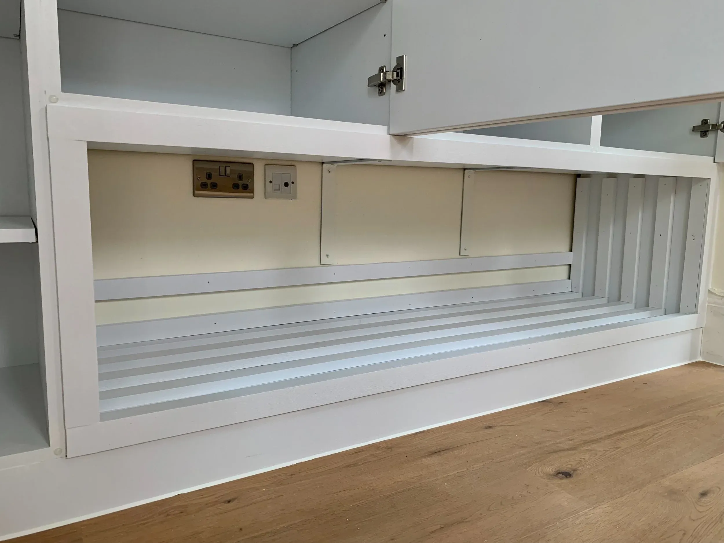 Kitchen Storage Wall and Island Shelving, Seagull Bespoke Interiors