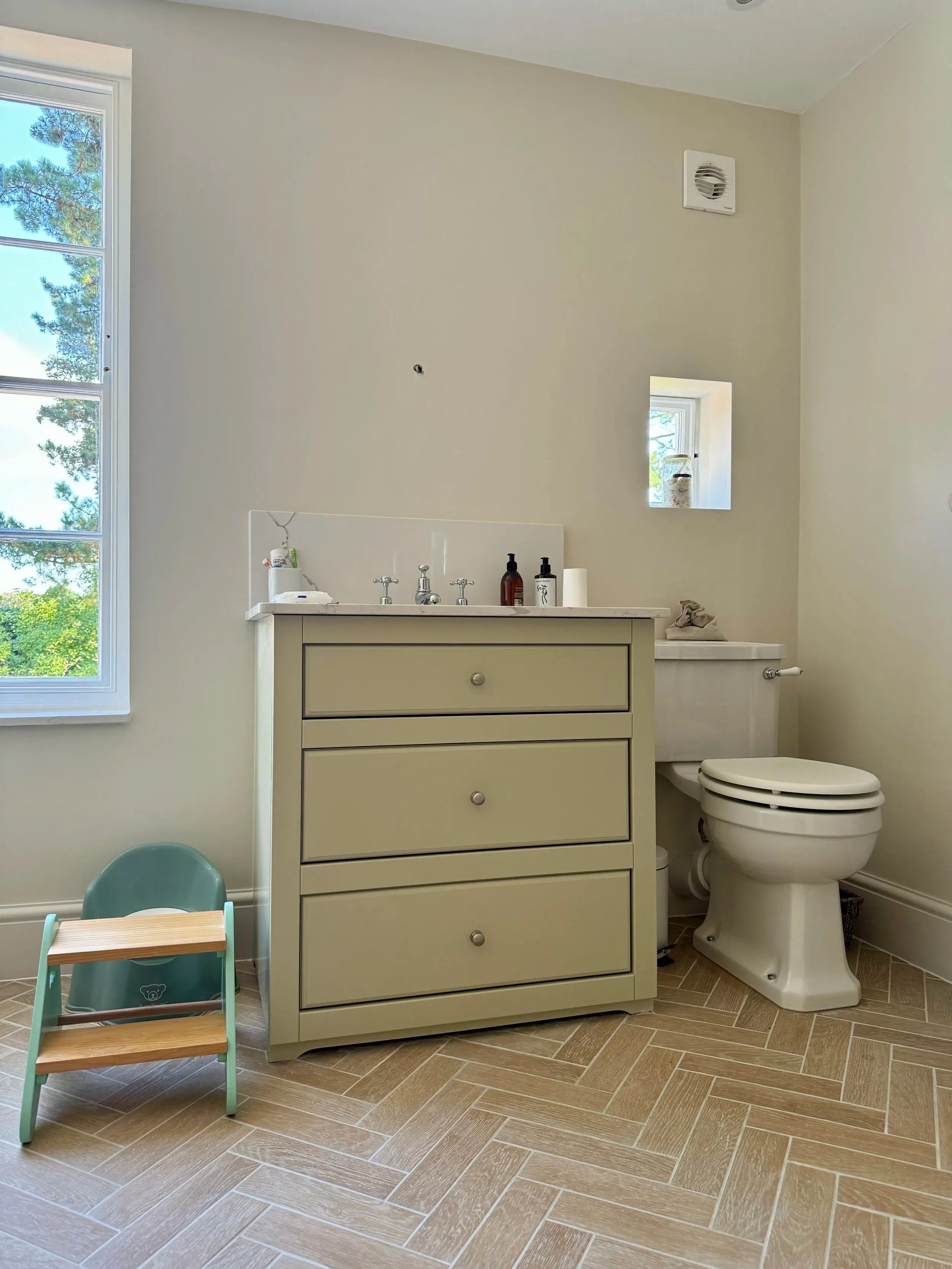 Bathroom Vanity Units, Seagull Bespoke Interiors